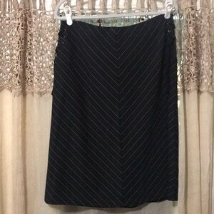 D L G Skirt
